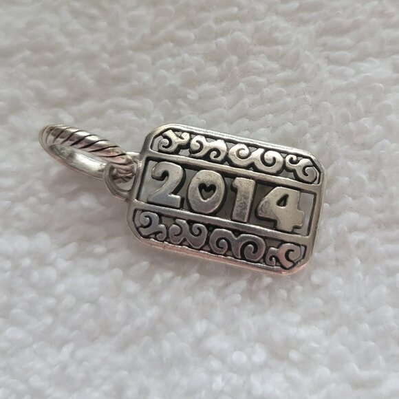 Brighton 2014 Dangle Charm NWOT Retired - Picture 1 of 5